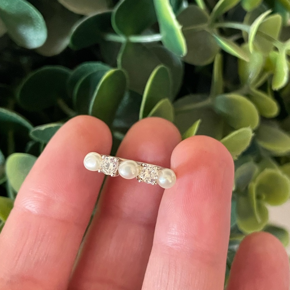 Vintage Avon Sterling Silver 925 Cubic Zirconia & Pearl Ring Size 6.5